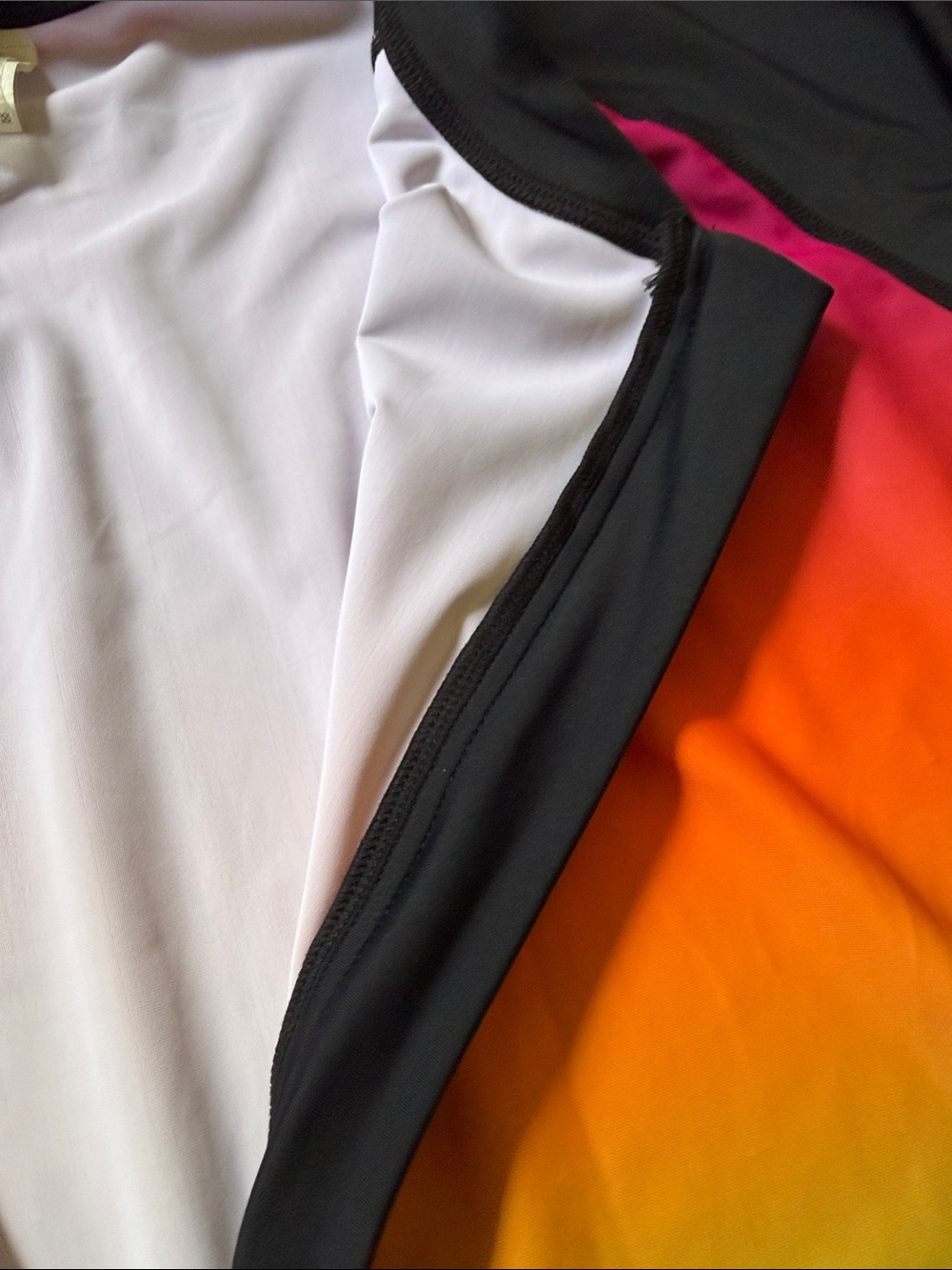 Women’s Zip-up Rash Guard - long sleeve - Picture 5 of 8